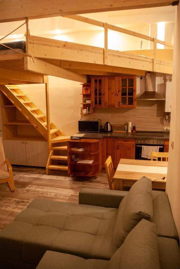 Apartman Western